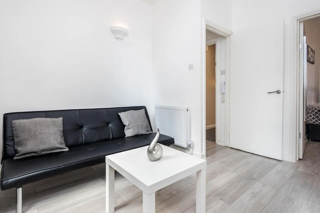 Conen Chert Apartment Лондон