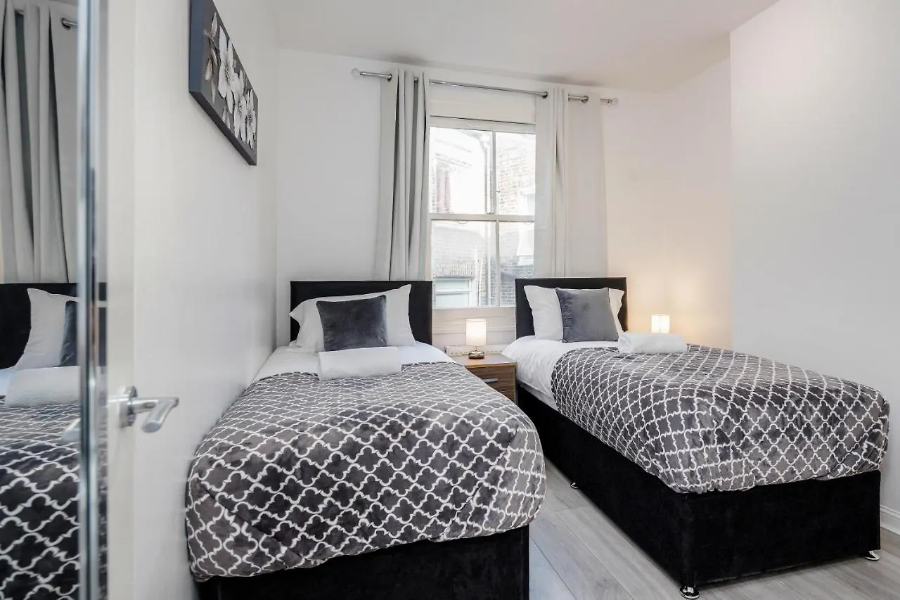 Conen Chert Apartment Лондон