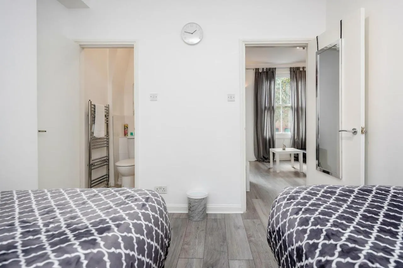 Conen Chert Apartment Лондон